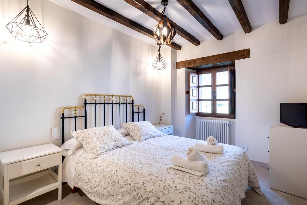 Apartamentos Los Edules Тресеньо Экстерьер фото